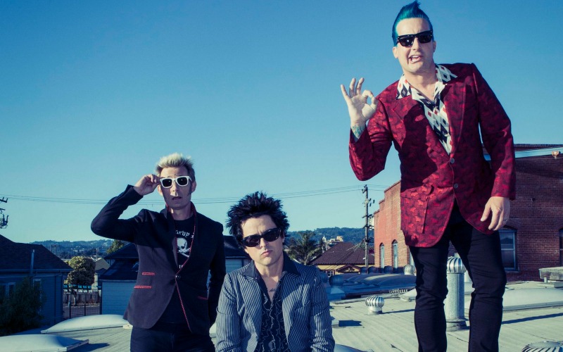 I Green Day protestano contro gli smartphone ai loro concerti