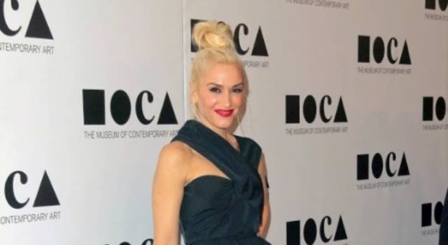 Gwen Stefani, un nuovo singolo per Natale: Secret Santa