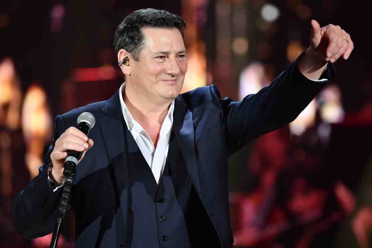 Tony Hadley presenta il nuovo album Talking to the Moon