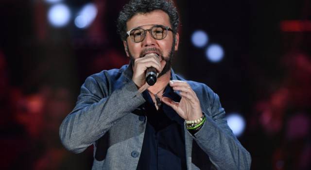 Paolo Vallesi e il tumore: il cantante difende Fedez dagli hater
