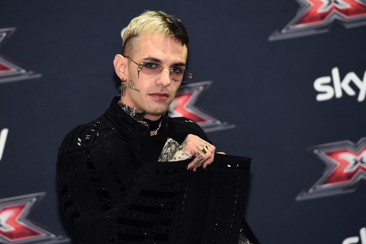 Achille Lauro: “Dormivo per terra, ora scelgo con chi passare la notte”