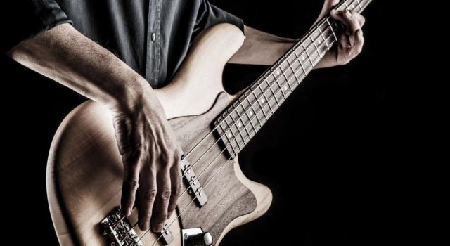 Blink-182, Mark Hoppus aggiorna i fan: come procede la lotta del bassista contro il cancro