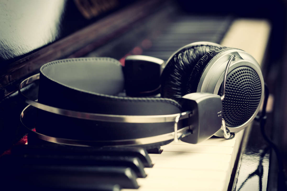 Musica per concentrarsi: ecco le migliori playlist per studiare