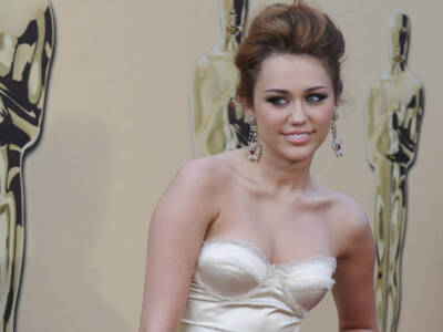 Miley Cyrus shock: “Ho preso il Covid, ma ne è valsa la pena”