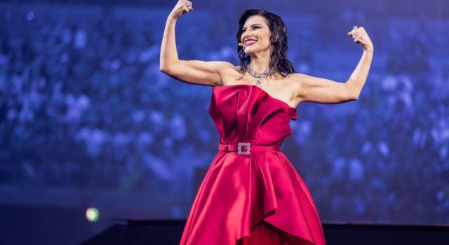 Laura Pausini non solo Eurovision: la cantante condurrà anche i Latin Grammy Awards