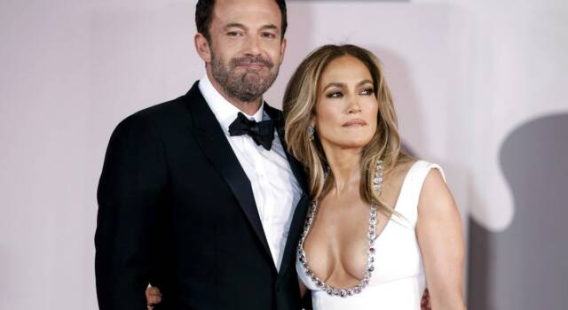 Vacanze a Capri per Jennifer Lopez: la popstar è sbarcata sull&#8217;isola con il marito Ben Affleck