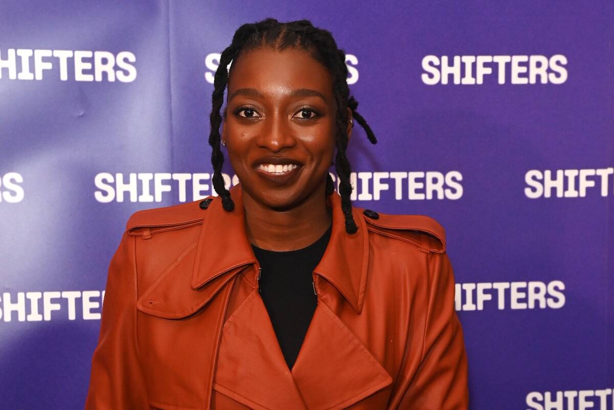 Chi è Little Simz, la diva introversa del rap inglese che ha collaborato con i Coldplay