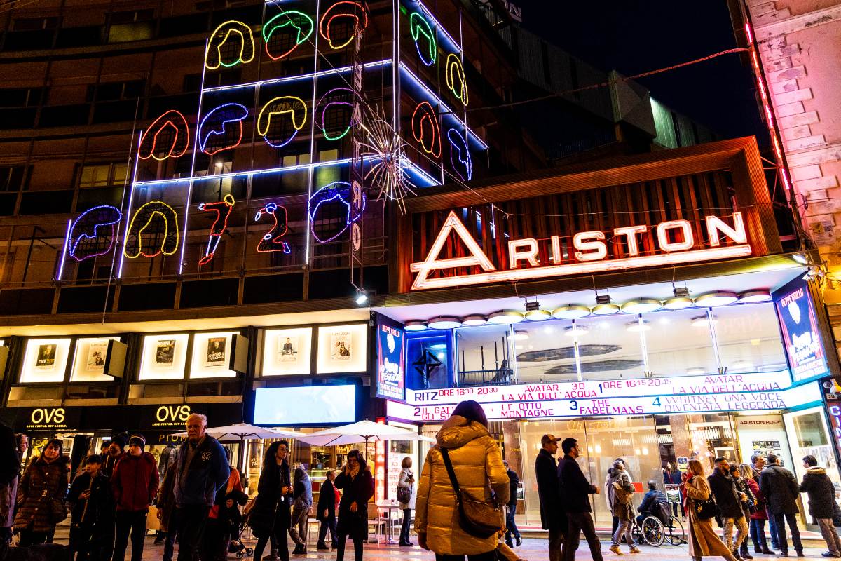 Ingresso del Teatro Ariston a Sanremo