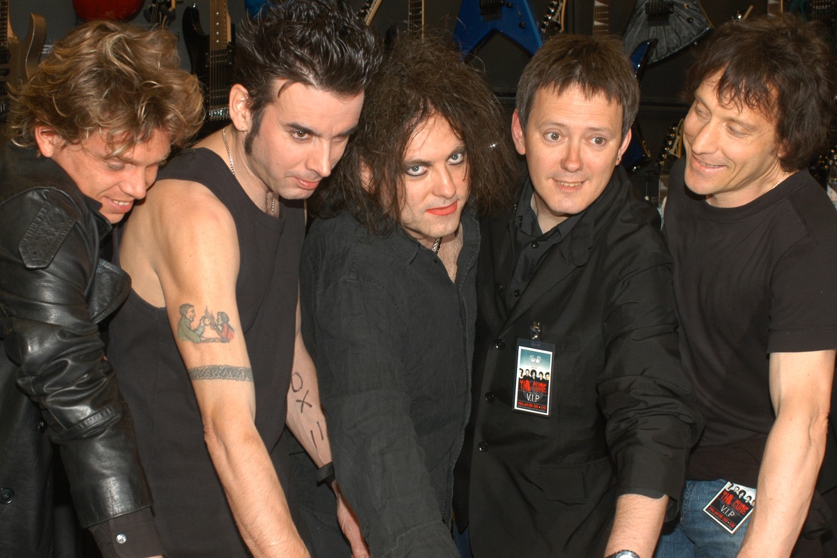 Chi sono i The Cure, il gruppo di Robert Smith