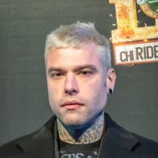 Botta e risposta tra Luis Sal e Fedez, il rapper: “Voleva usarmi come bancomat”
