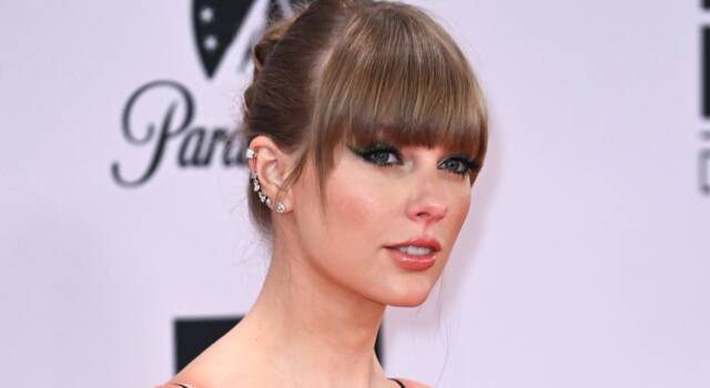 Grammy 2024, il trionfo storico di Taylor Swift: ecco tutti i vincitori