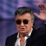 Il 7 maggio 2017, Bobby Solo è ospite di 'Che Tempo Che Fa' ai Rai Milan Studios di Milano, Italia
