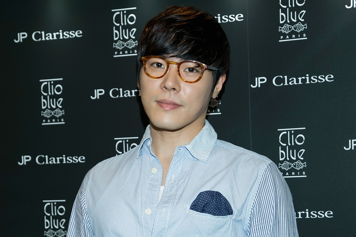 A Seoul, Corea del Sud, il 30 maggio 2014, il cantante sudcoreano Wheesung è presente all'evento promozionale per il 2º anniversario di 'Clio Blue' presso il grande magazzino Hyundai