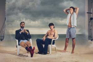 Il nuovo singolo di Marco Mengoni, Sayf e Rkomi, "STO BENE AL MARE", esce il 13 giugno. PH Credits: Leandro Manuel Emede