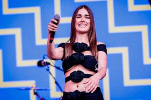 clara rompe il silenzio